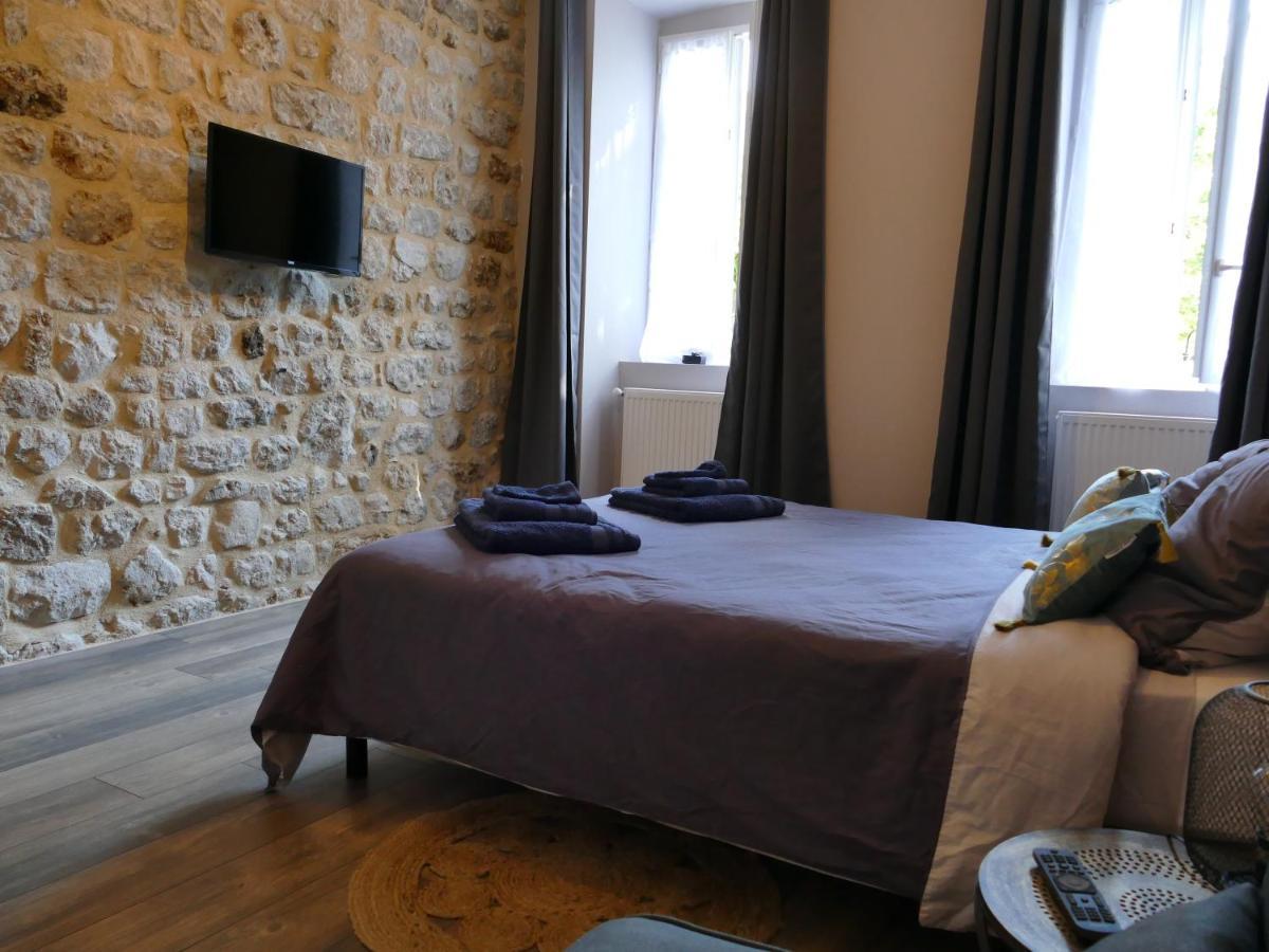 Chambres D'Hotes "Au Pied De La Bealiere" Montpezat-sous-Bauzon エクステリア 写真